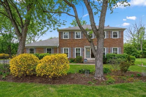 5 Middlebury Ln, Lincolnshire, IL, 60069-4027 | Card Image