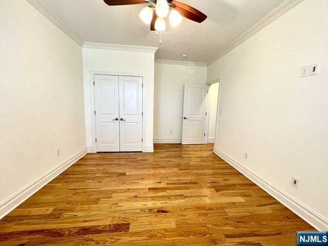 855 Broad Ave, Home with 1 bedrooms, 1 bathrooms and null parking in Ridgefield NJ | Image 5