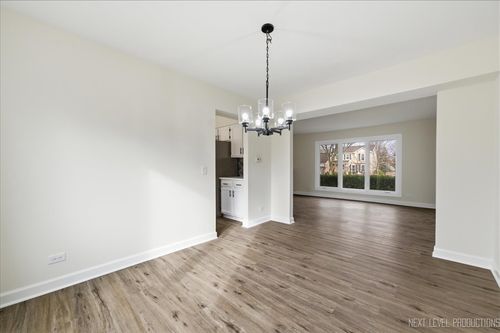 346 Timber Oaks Dr, North Aurora, IL, 60542-3015 | Card Image