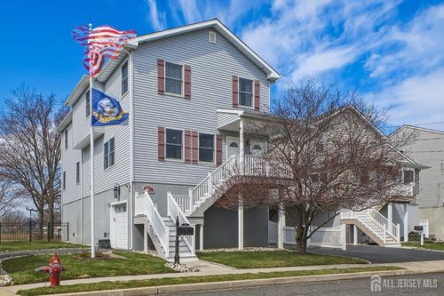 911 Harris Ave, Union Beach, NJ, 07735-3503 | Card Image