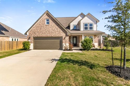 13510 Fallbrook Cir, Mont Belvieu, TX, 77535-1237 | Card Image