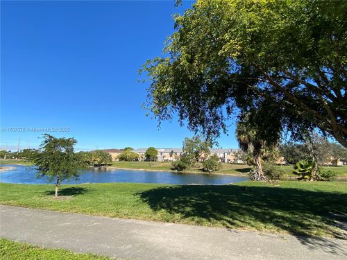 apt-100-7317 Nw 174th Ter, Hialeah, FL, 33015-1119 | Card Image