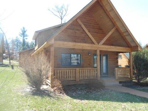 812 Waterslide Court, WARRENS, WI, 54666 | Card Image