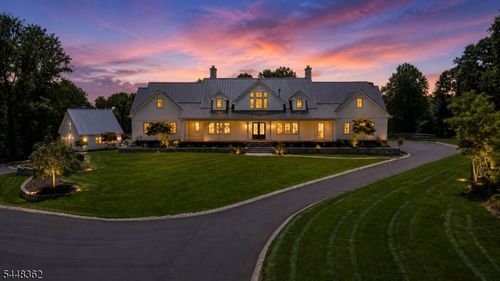 7 Homelands Dr, Colts Neck, NJ, 07722-1105 | Card Image