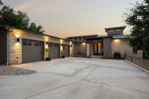 4003 Cheyenne Cir, Flower Mound, TX, 75022-7019 | Card Image