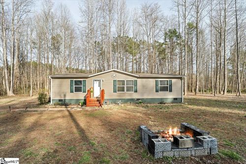 114 Ravenwood Ln, Pickens, SC, 29671-9556 | Card Image