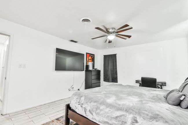 904 Tulane St, House other with 3 bedrooms, 2 bathrooms and null parking in Lubbock TX | Image 8