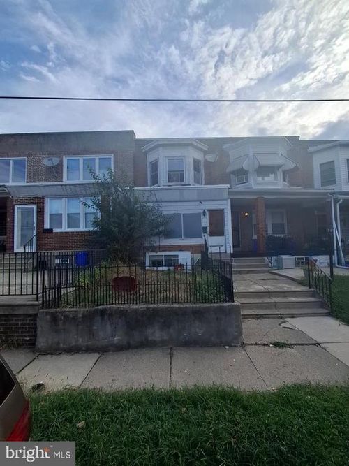 2627 S 73rd St, PHILADELPHIA, PA, 19153-2411 | Card Image