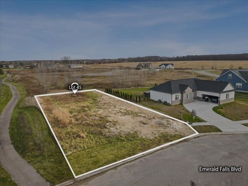 10009 Emerald Falls Boulevard, Grand Blanc Charter Township, MI, 48442 | Card Image