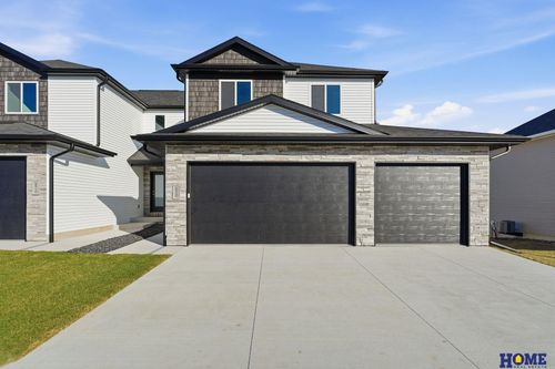 8920 Peregrine Rd, Lincoln, NE, 68505 | Card Image