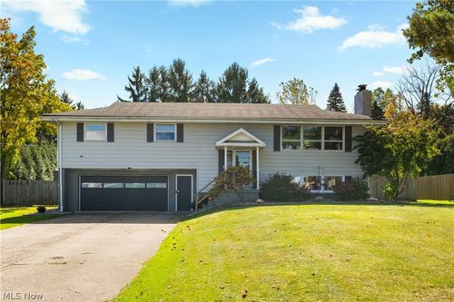 13760 Overcrest St Ne, Alliance, OH, 44601-3510 | Card Image