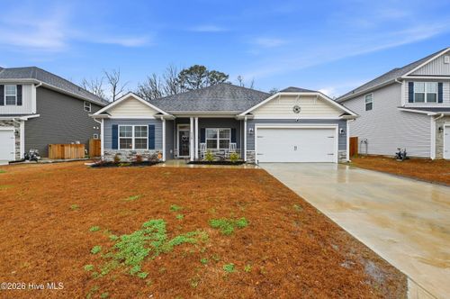 725 Greenwich Pl, Richlands, NC, 28574-1147 | Card Image