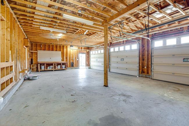 2110 Upper River Rd Ne, House other with 3 bedrooms, 2 bathrooms and 4 parking in Charleston TN | Image 35