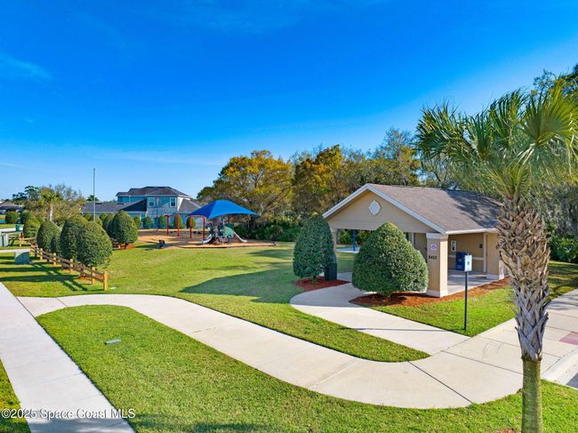 8601 Strom Park Dr, House other with 4 bedrooms, 2 bathrooms and null parking in Melbourne FL | Image 48