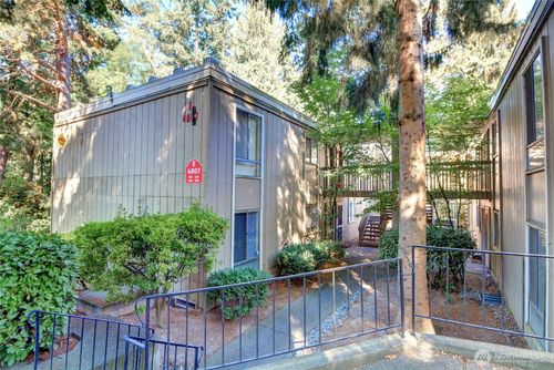 apt-e105-4807 180th St Sw, Lynnwood, WA, 98037-3661 | Card Image