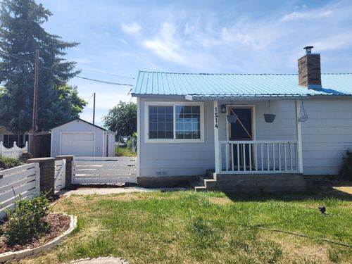 1514 Etna St, Klamath Falls, OR, 97603-3817 | Card Image
