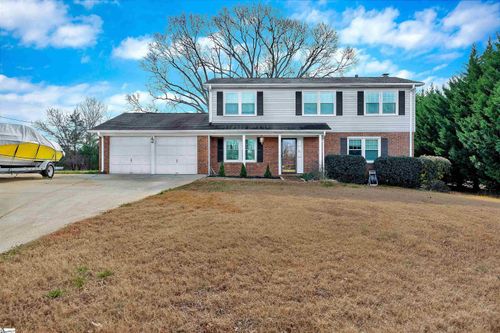 104 Forest Park Dr, Easley, SC, 29642-2513 | Card Image