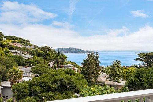 67 Crescent Avenue, Sausalito, CA, 94965 | Card Image