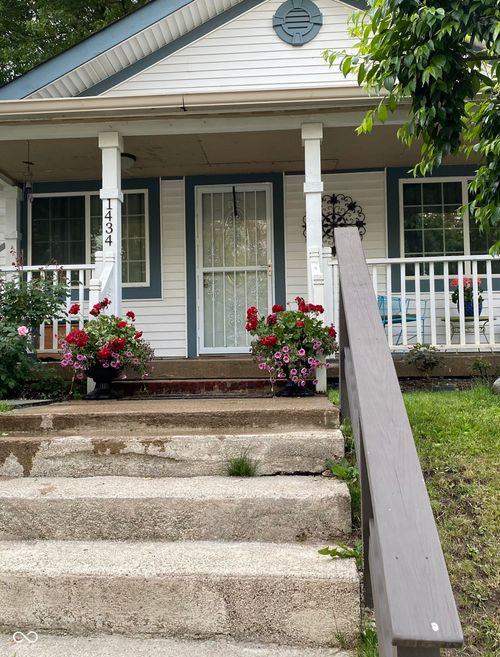 1434 Winfield Ave, Indianapolis, IN, 46222-3072 | Card Image