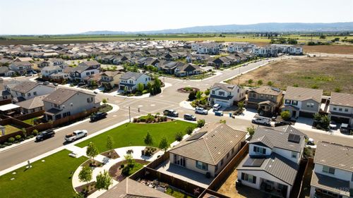 185 Morning Glory Ln, Dixon, CA, 95620-2244 | Card Image