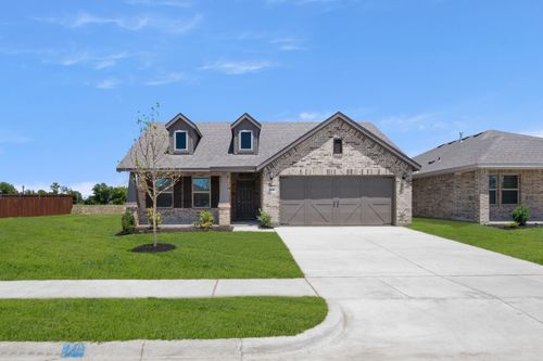 404 Comanche Dr, Cleburne, TX, 76033-4237 | Card Image