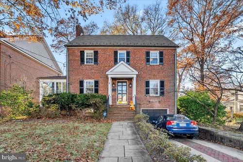 2412 N Columbus St, ARLINGTON, VA, 22207-2600 | Card Image