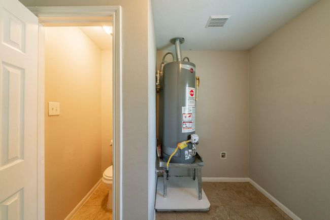 4126 Oxhill Rd, House other with 5 bedrooms, 3 bathrooms and 2 parking in Spring TX | Image 34