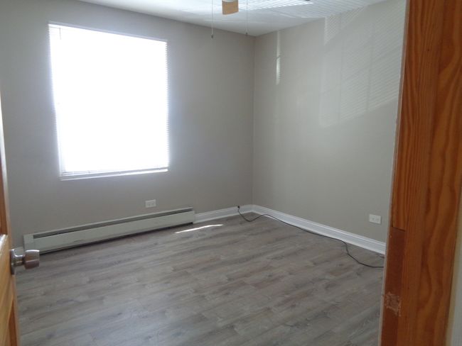 APT-1E - 9433 S 86 Th Ct, Condo with 2 bedrooms, 1 bathrooms and 1 parking in Hickory Hills IL | Image 9