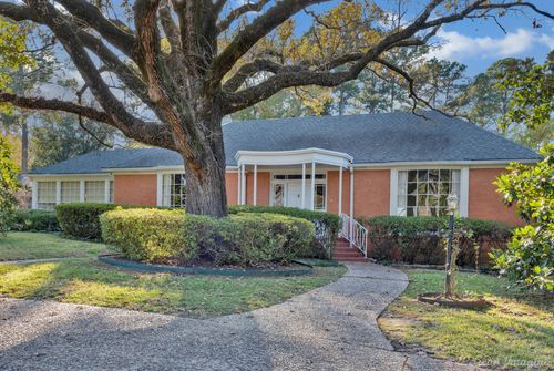 6700 E Ridge Dr, Shreveport, LA, 71106-2440 | Card Image
