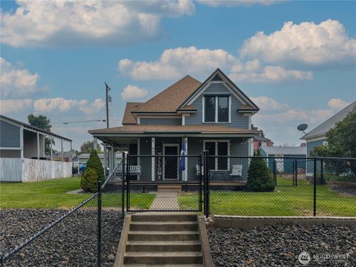 407 W 4th Ave, Ritzville, WA, 99169-1907 | Card Image