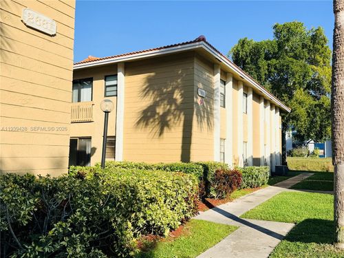 apt-3-2651 Riverside Dr, Coral Springs, FL, 33065-1015 | Card Image