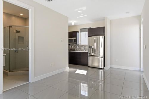 studio-10458 Nw 67th St, Doral, FL, 33178-4680 | Card Image