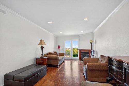 unit-101-4794 Arizona St, San Diego, CA, 92116-1354 | Card Image