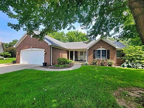 1502 Brookfield Ct, Goshen, IN, 46526-5611 | Card Image