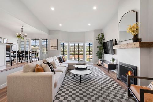 13-2630 Pirineos Way, Carlsbad, CA, 92009-7344 | Card Image