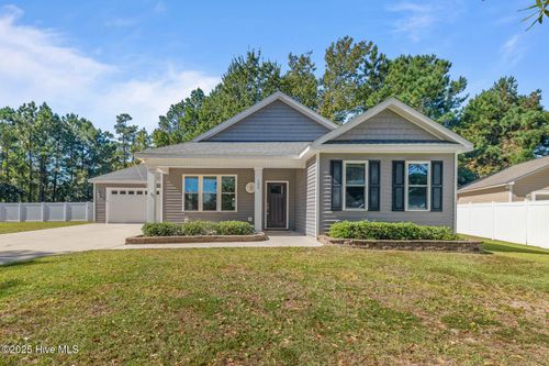 105 Pine Ct, Cape Carteret, NC, 28584-8511 | Card Image