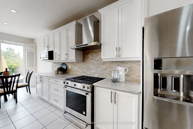 1558 Clitherow St, House other with 4 bedrooms, 3 bathrooms and 1 parking in Milton ON | Image 17