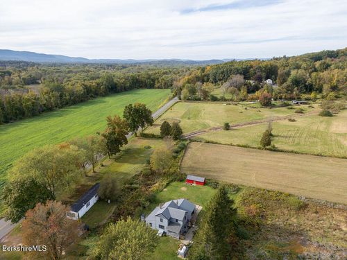 95 Water Farm Rd, Sheffield, MA, 01257-9524 | Card Image