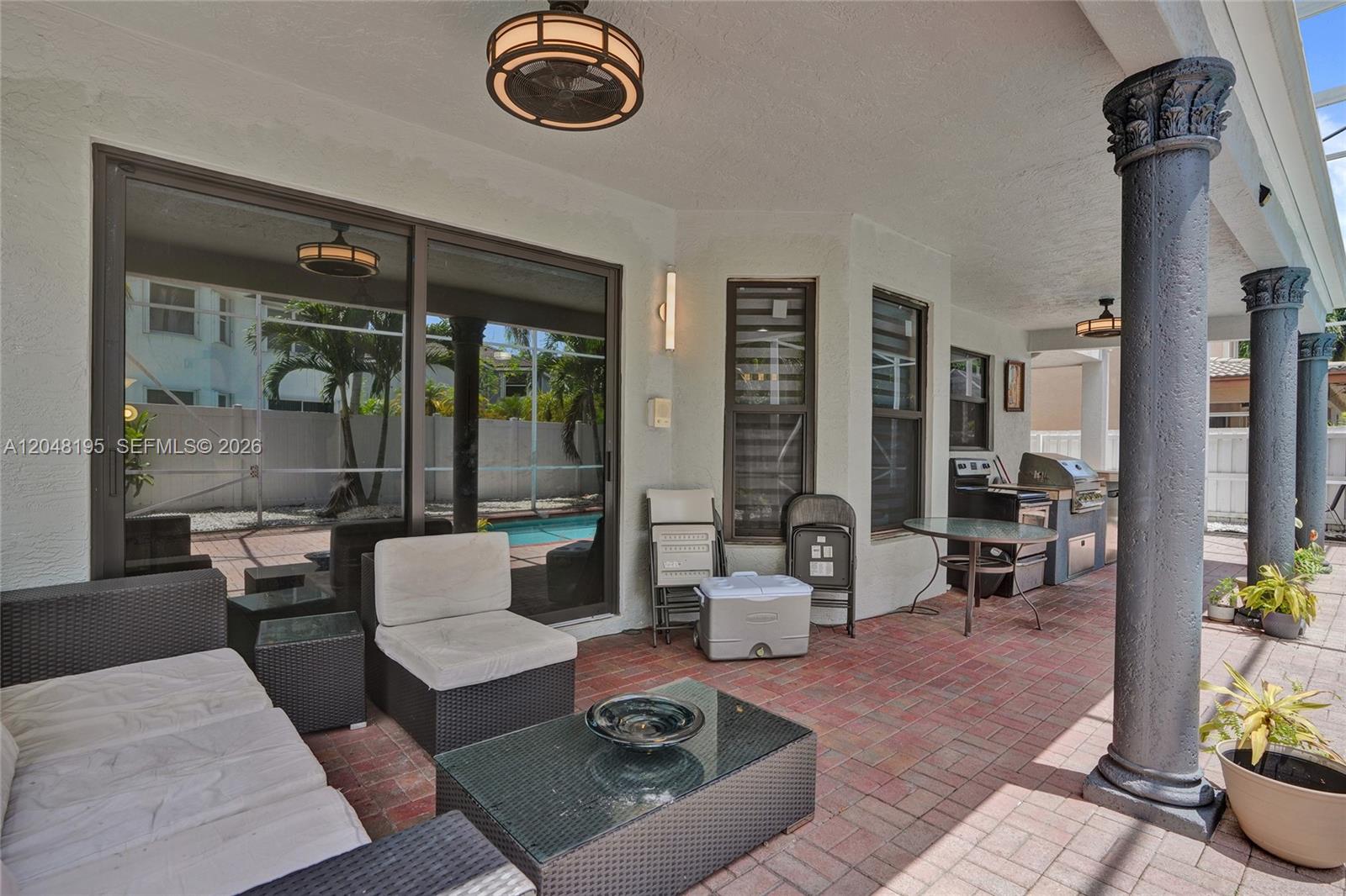 Residential in Miramar 4