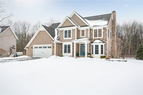 26 Crowne Pointe Drive, Penfield, NY, 14526 | Card Image