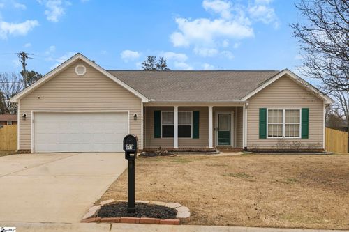 642 Hunters Ln, Anderson, SC, 29625-2036 | Card Image