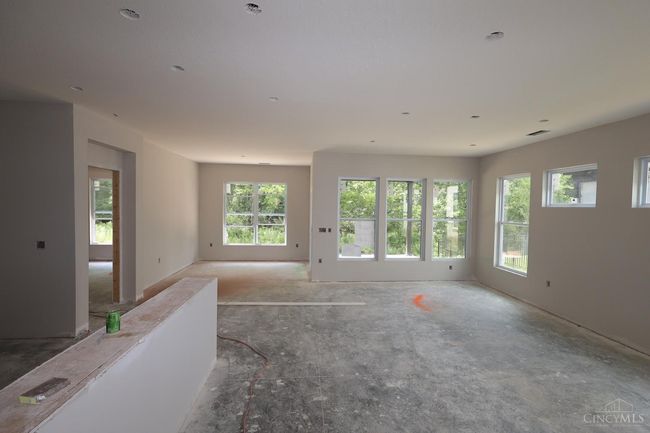 5713 White Pine Ln, House other with 3 bedrooms, 3 bathrooms and null parking in Fairfield Twp OH | Image 11