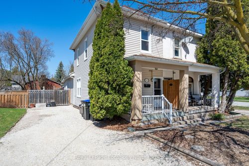 317 Second Street, Collingwood, ON, L9Y1G7 | Card Image