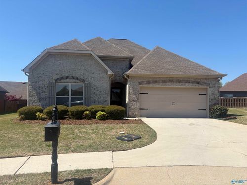 14413 Birkdale Cir, Athens, AL, 35613-8163 | Card Image