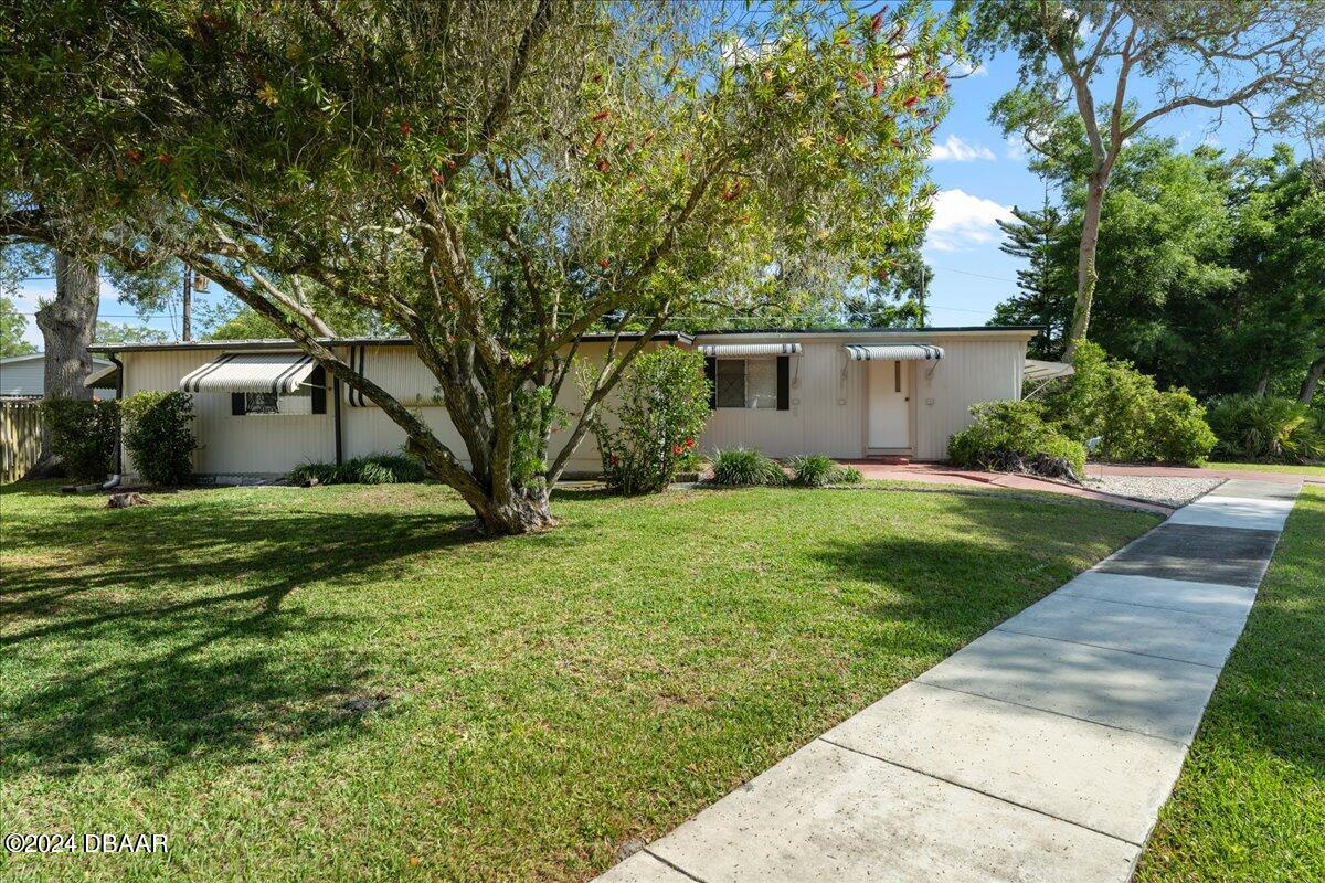 Iron Gate Cir, Port Orange, FL 32129