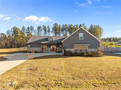307 Stoneyard Rd, Richfield, NC, 28137-7001 | Card Image