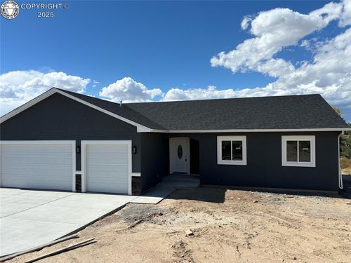 23 S Fairknoll Dr, Pueblo, CO, 81007-3618 | Card Image