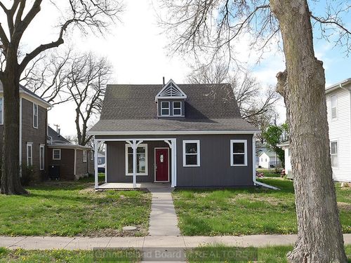 735 Olive Ave, Hebron, NE, 68370-1635 | Card Image