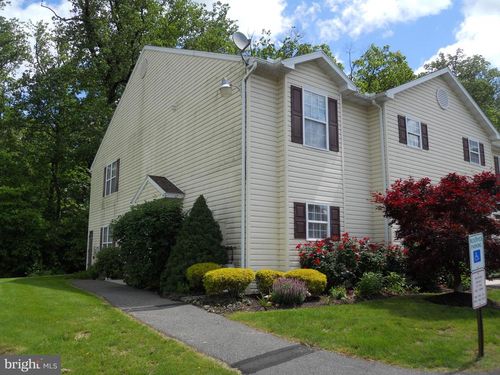 106 Christine Dr, READING, PA, 19606-3389 | Card Image