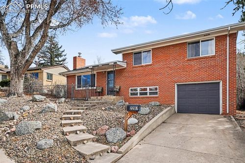2207 Mcarthur Ave, Colorado Springs, CO, 80909-2008 | Card Image
